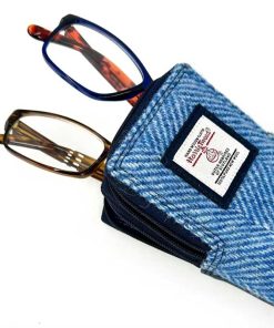 Doppelte Brillenhülle aus Harris Tweed in Himmelblau