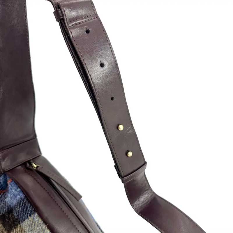 Harris Tweed Umhängetasche in Blau/Braun kariert – Bild 8