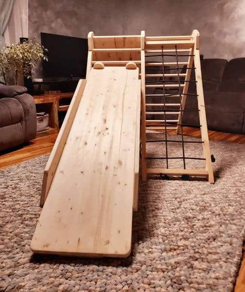 Kletterturm mit Rutsche – Bild 6