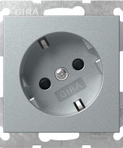 SCHUKO-Steckdose 16 A 250 V~ mit um 30 gedrehtem Einsatz und Shutter System 55 Farbe Alu