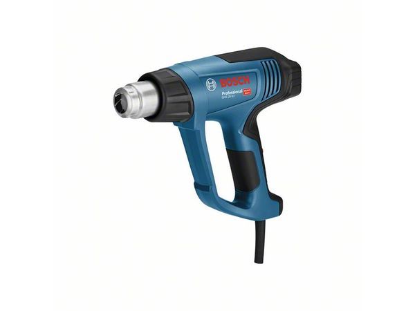 Heißluftgebläse GHG 20-63. Das leistungsstarke Heißluftgebläse GHG 20-63 Professional mit Temperaturregelung ist ideal für verschiedenste Anwendungen. Dank seiner Ausstattung mit zwei Luftstromeinstellungen, einer zusätzlichen Kühlfunktion bei 50 °C und einer digital einstellbaren Temperaturregelung in 10°-Celsius-Schritten ist es äußerst vielseitig. Mit seinem kraftvollen 2.000-Watt-Motor erreicht das GHG 20-63 Professional mühelos bis zu 630 °C. Für höheren Anwenderschutz und eine lange Werkzeuglebensdauer verfügt es über eine Thermoschutzfunktion, die automatisch die Heizung abschaltet, dabei läuft das Gebläse jedoch weiter. Dieses Heißluftgebläse eignet sich für den Einsatz bei verschiedensten Anwendungen, die Heißluftströme erfordern, und ist ideal für Renovierungsarbeiten. Das 1,4-Zoll Display des GHG 20-63 Professional gewährleistet hohen Bedienkomfort. Für mehr Anwenderschutz ist es außerdem mit einem Schutzgriff ausgestattet und kann sofort nach Gebrauch zum Abkühlen abgelegt werden. Im Lieferumfang enthalten: Karton – Bild 2