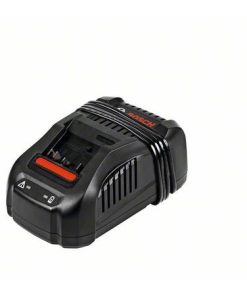 Ladegerät GAL 1880 CV, Der GAL 1880 CV ist das Schnellladegerät von Bosch. Dank seines Ladestroms von 8 A ist ein ProCORE18V 5.5Ah-Akku in nur 35 Minuten bis zu 80 % aufgeladen. Die integrierte aktive Luftkühlung des GAL 1880 CV, die für unsere Standard-Akkus GBA 18V optimiert wurde, verlängert die Lebensdauer. Dieses Schnellladegerät ist Teil des Bosch Professional 18V Systems und vollständig kompatibel mit allen Bosch Professional 18V-Akkus. Auch kompatibel mit AMPShare, der markenübergreifenden Akku-Allianz. Karton; Schnellladegerät GAL 1880 CV (1 600 A00 B8G)