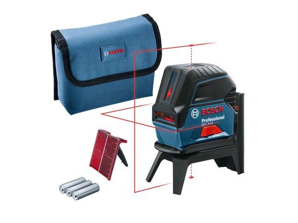 Kombilaser GCL 2-15. Der Kombilaser GCL 2-15 Professional überzeugt durch sein kompaktes Design und eignet sich besonders für Nivellierarbeiten auf kurze Distanz. Durch die Projektion von sowohl horizontalen als auch vertikalen Laserlinien und zwei zentrierten Lotpunkten lassen sich Nivellierarbeiten mit diesem Kombilaser schnell erledigen. Seine Lotpunkte ermöglichen schnelle und präzise Übertragungsanwendungen. Das Ausrichten der Laserlinien um die Lotpunkte ist dank seiner Drehhalterung RM 1 Professional einfach. Der GCL 2-15 Professional eignet sich für verschiedene Anwendungen wie die Montage von Regalen und Fenstern, Installation von Abflussrohren und Verlegung von Fußböden. Er bietet außerdem Punktübertragung zum Anbringen von Lampen. Der GCL 2-15 Professional hat einen Laserlinien-Arbeitsbereich von bis zu 15 m und nivelliert sich in weniger als 4 Sekunden selbst. Dieser Kombilaser eignet sich ideal für die Verwendung mit der Drehhalterung RM 1 Professional, die über einen einfachen Gleitmechanismus schnell angebracht werden kann. Dank Staub- und Spritzwasserschutz nach IP 54 ist er sehr robust. Beim Ausschalten des Geräts sorgt die Aktivierung der Pendelarretierung für einen sicheren Transport. Im Lieferumfang enthalten: Laserzieltafel, Schutztasche, Drehhalterung RM 1 Professional (0 601 092 600), 3x 1,5 V-LR6-Batterie (AA)