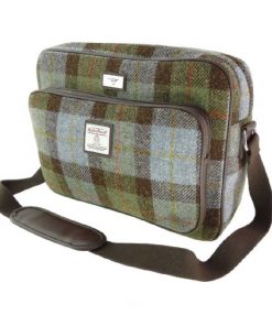 Harris Tweed ‚Bowmont‘ Messenger Bag in Macleod Tartan