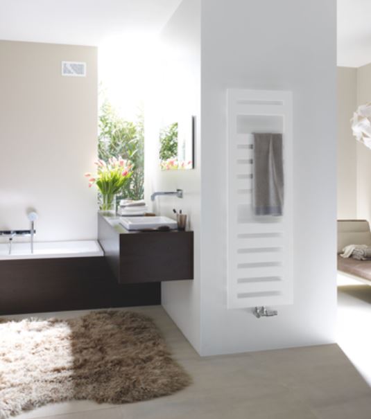 Zehnder Metropolitan Spa Badheizkörper für Warmwasserbetrieb Mittelanschluss weiss – Bild 3